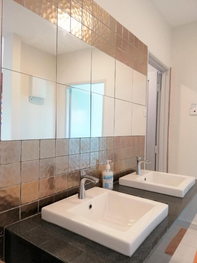 Klebang Seacove Spacious 5Br Villa By Nestcove Malacca ภายนอก รูปภาพ